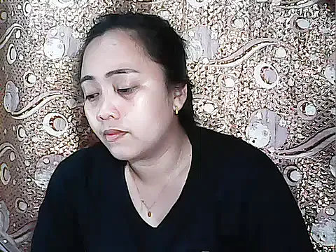 Pinay_Chubby20 on StripChat