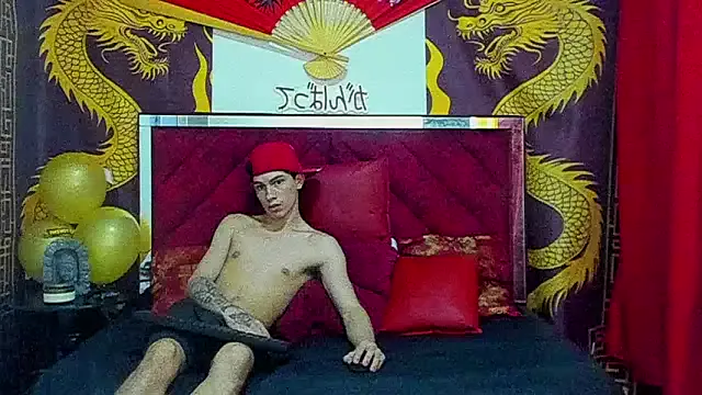 Pride_couple — SUCK ASS