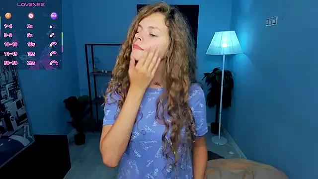 RayaNenlia on StripChat 