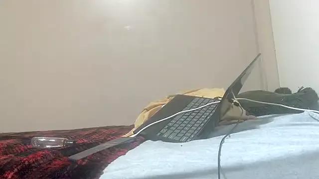 Freechat ReallyReallyReal on StripChat