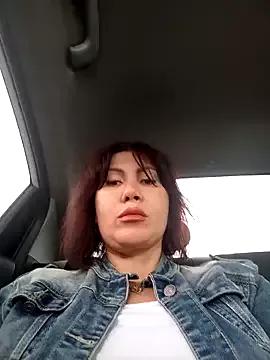 ROXOLANAA_SEXY on StripChat 