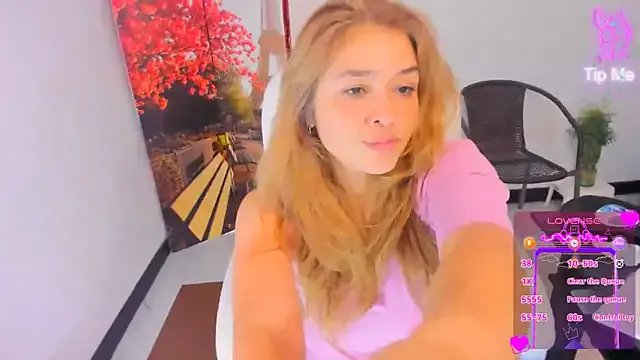 Freechat Salomesweet69 on StripChat