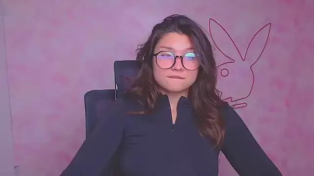 Private Sandra_Curly on StripChat