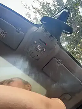 Sarahlove_90 — Rub Clit