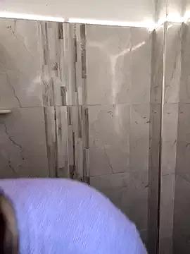 SeleneLuminari8 on StripChat 