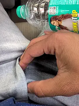 sexytomdev on StripChat