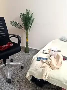 Freechat Shalu_G on StripChat