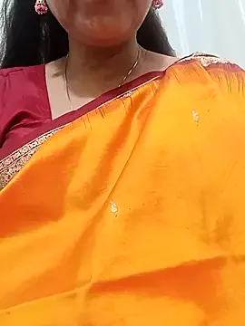 Shanu_Shah on StripChat