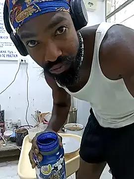 Siriss_boyrag on StripChat 