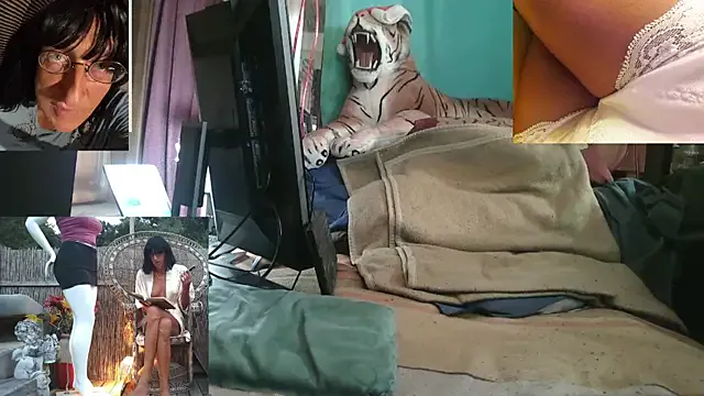 Freechat SissiDomination on StripChat