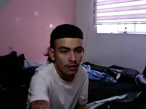 Freechat sorry-mom69 on StripChat