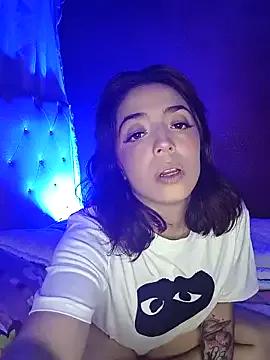 Freechat summi10 on StripChat