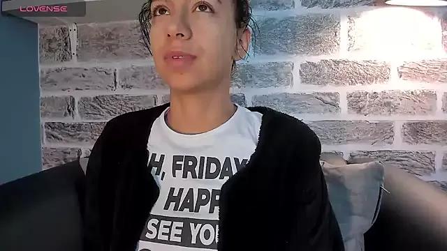 Tamaraakins on StripChat 