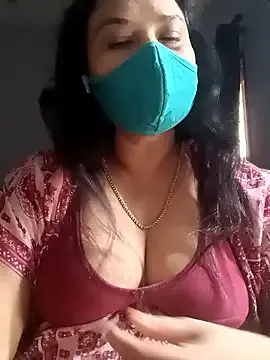 Tamil_Sivani on StripChat