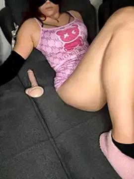 Freechat Teengirlmiaa on StripChat