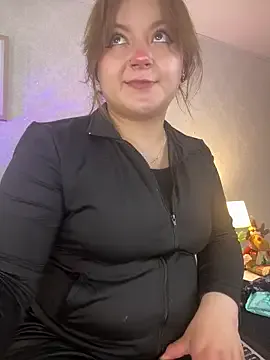 Veronica_simons on StripChat