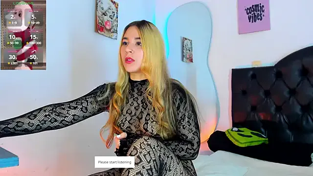 Vickyallien on StripChat