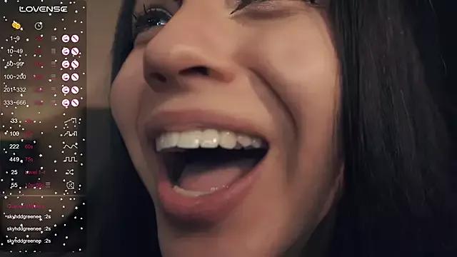 vivid_girls_vg on StripChat 