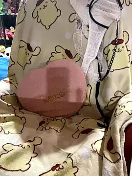 Freechat w3tkittty on StripChat