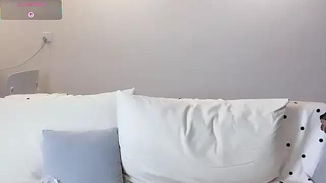 Group xiaotanbaby on StripChat