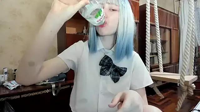 Yoonhee_Kiss on StripChat 