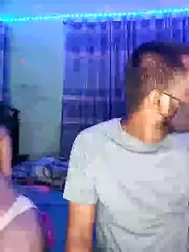 Freechat Younger_Couples on StripChat