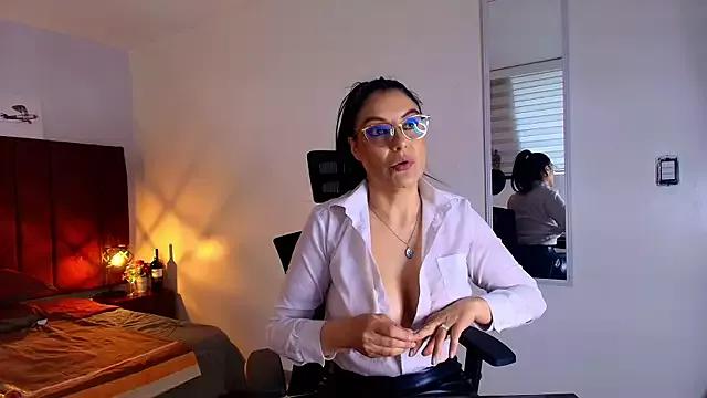 Freechat Zuzana21 on StripChat